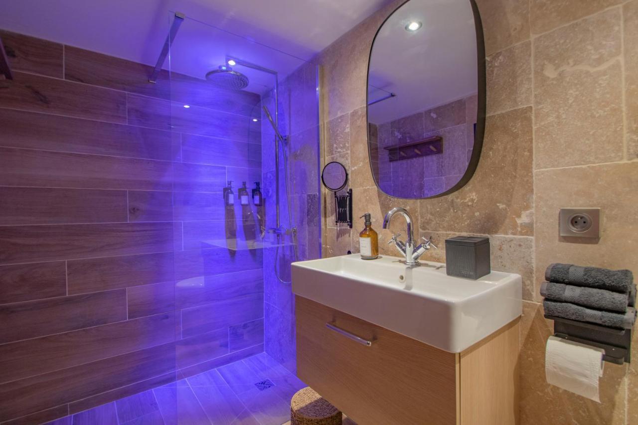 Les Bains D'Eros Otel Cuers Dış mekan fotoğraf