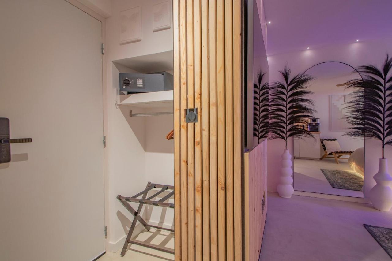 Les Bains D'Eros Otel Cuers Dış mekan fotoğraf
